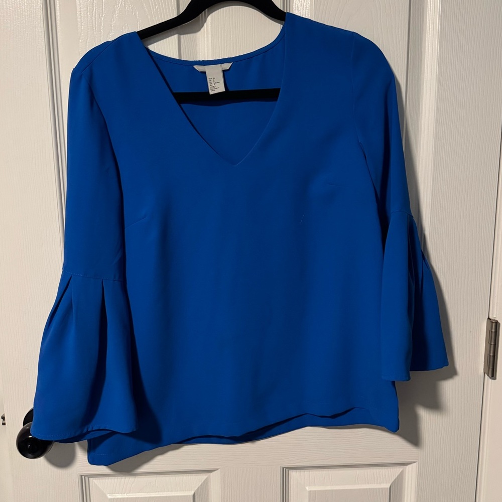 H&M Bell Sleeve Pullover Blouse Size 6